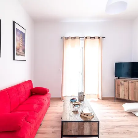 Modern Renovated Apt Next To The Beachfront Heraclión Exterior foto