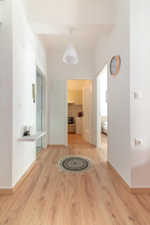 Modern Renovated Next To The Beachfront Apartment Heraklion (Crete)